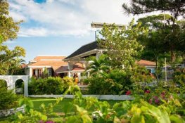 Hibiscus Lodge Hotel Transportation from Montego Bay Airport Hibiscus Lodge Hotel Transportation from Montego Bay Airport